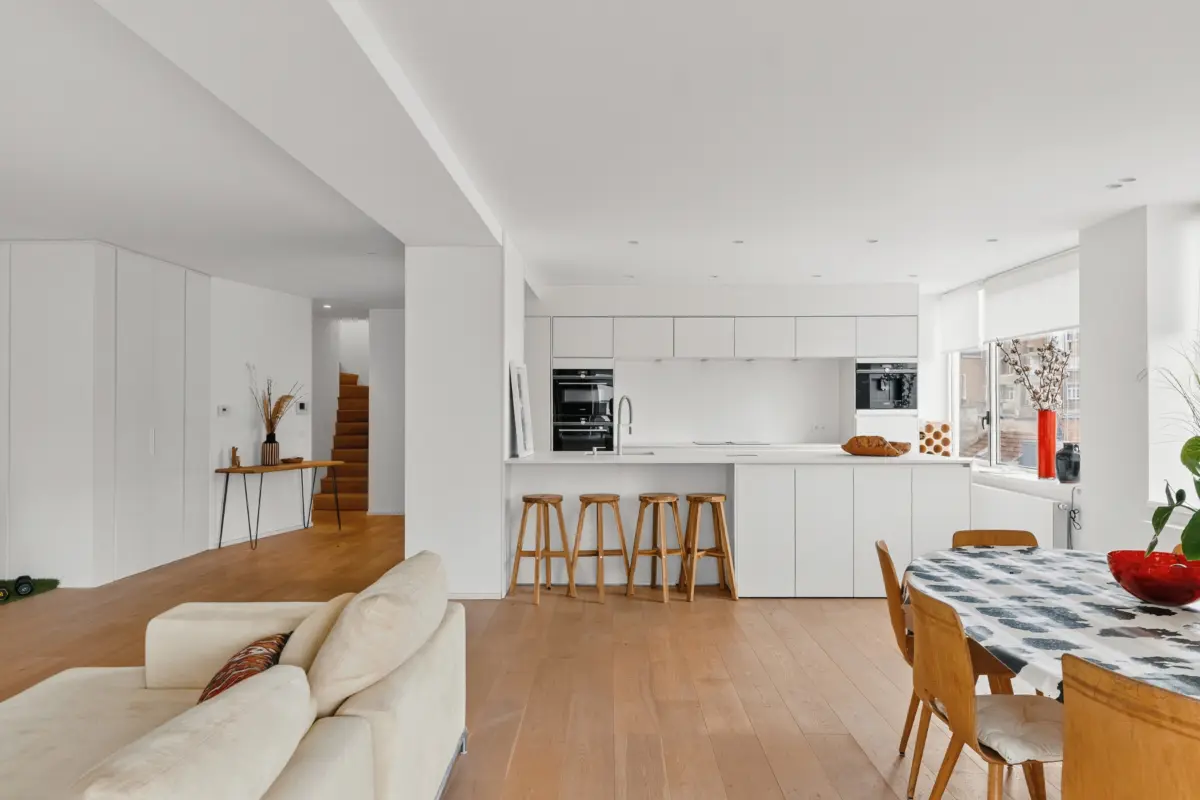 Penthouse te  koop in Ukkel 1180 950000.00€ 2 slaapkamers 180.00m² - Zoekertje 637136