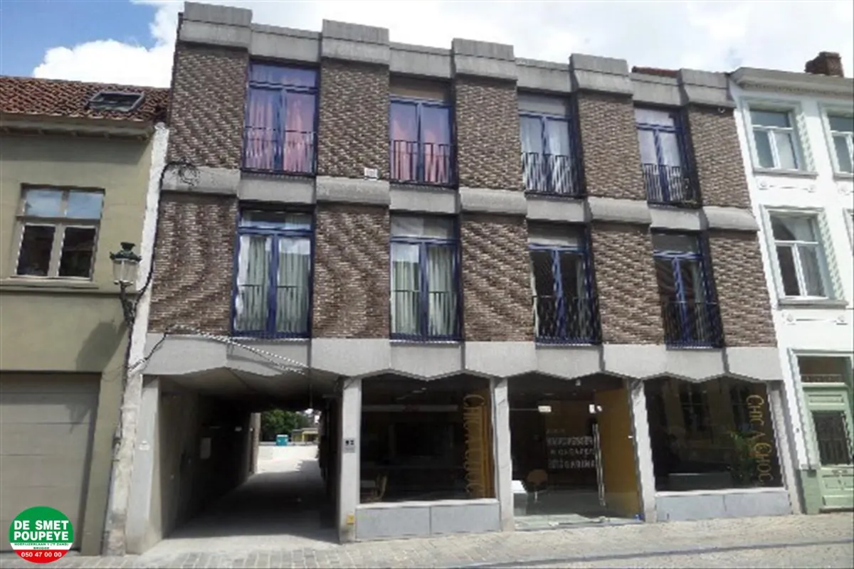 Parking à louer à Bruges 8000 80.00€  chambres m² - annonce 636658