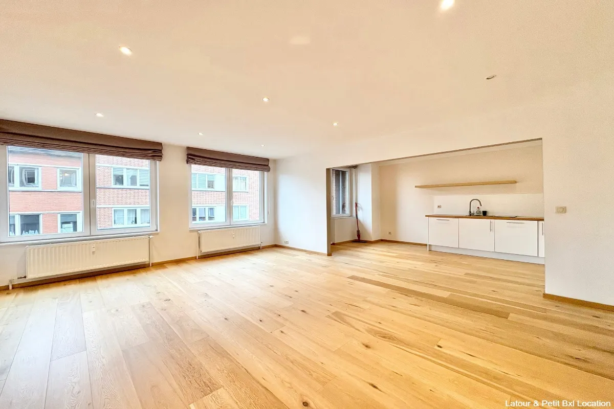 Appartement à louer à Schaerbeek 1030 1450.00€ 2 chambres 91.00m² - annonce 636994