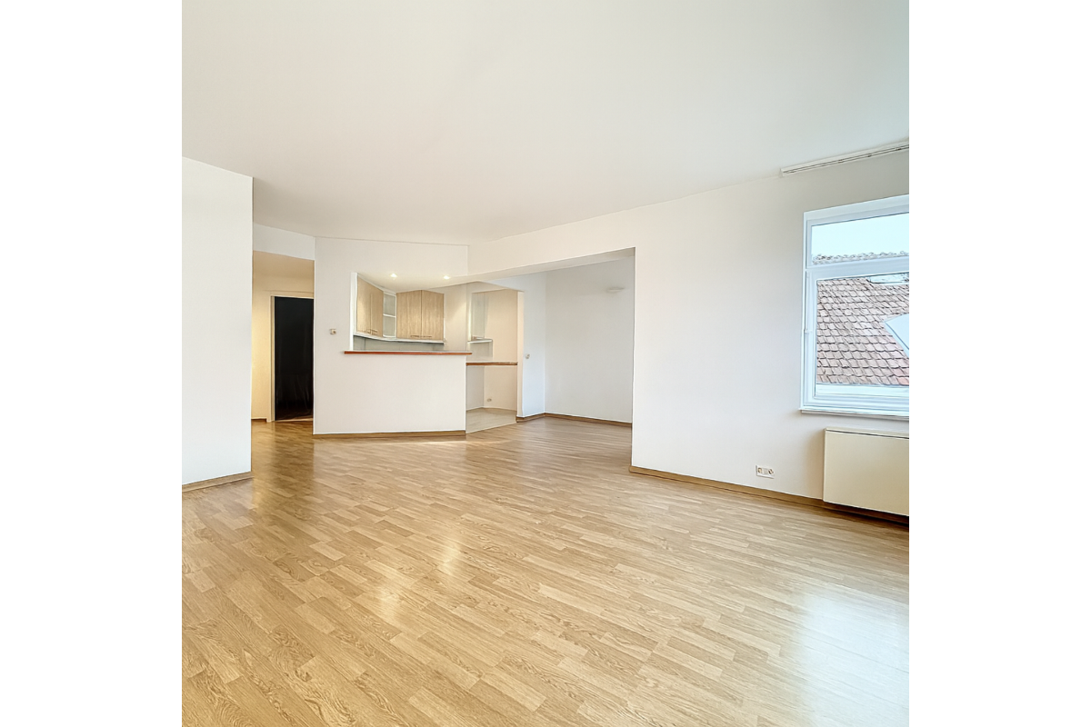 Appartement à  à Etterbeek 1040 1390.00€ 1 chambres 90.00m² - annonce 637083