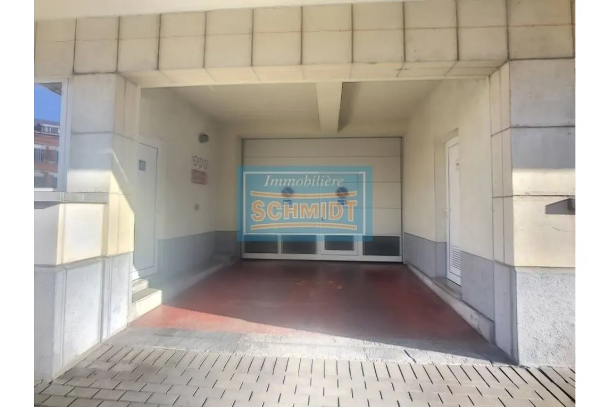 Box à  à Etterbeek 1040 100.00€  chambres m² - annonce 636934