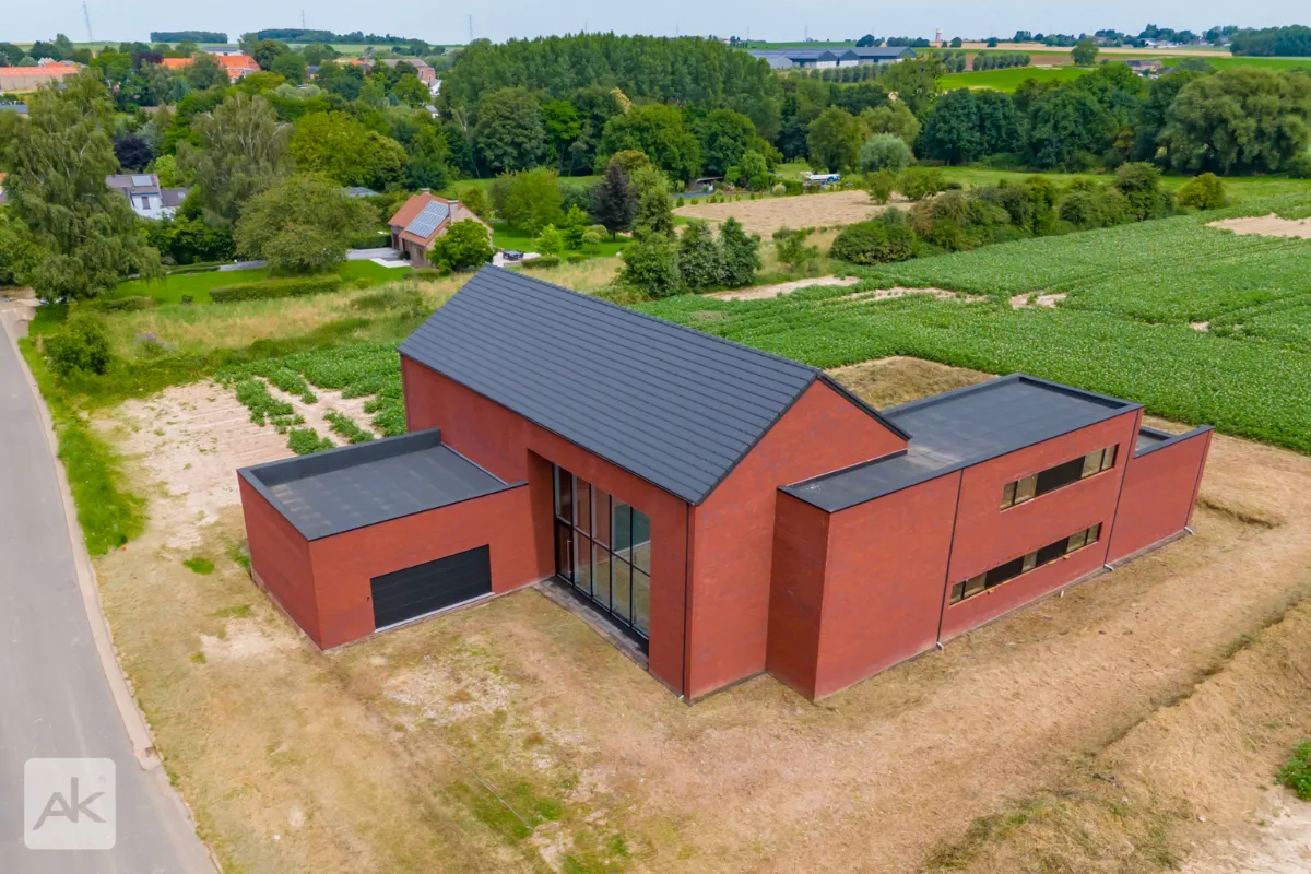 Villa à vendre à Saint-Georges-sur-Meuse 4470 595000.00€ 5 chambres 500.00m² - annonce 637360