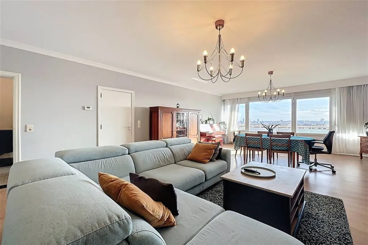 Appartement à vendre à Molenbeek-Saint-Jean 1080 260000.00€ 2 chambres 120.00m² - annonce 636927