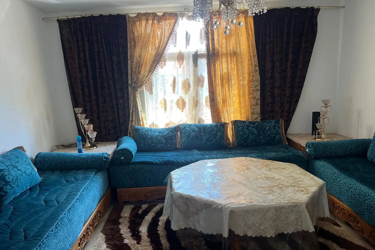 Appartementsgebouw te  koop in Sint-Jans-Molenbeek 1080 355000.00€ 3 slaapkamers 137.00m² - Zoekertje 637124