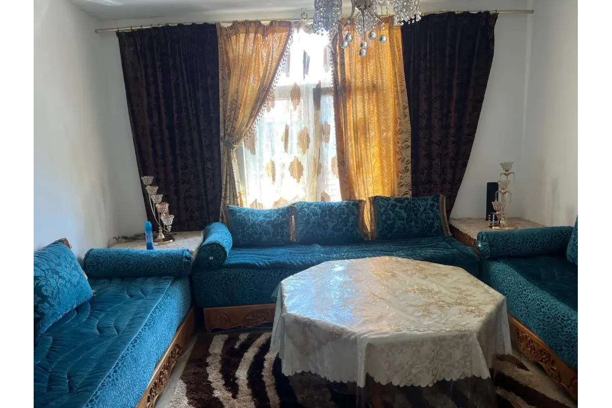 Huis te  koop in Sint-Jans-Molenbeek 1080 355000.00€ 3 slaapkamers 137.00m² - Zoekertje 637124