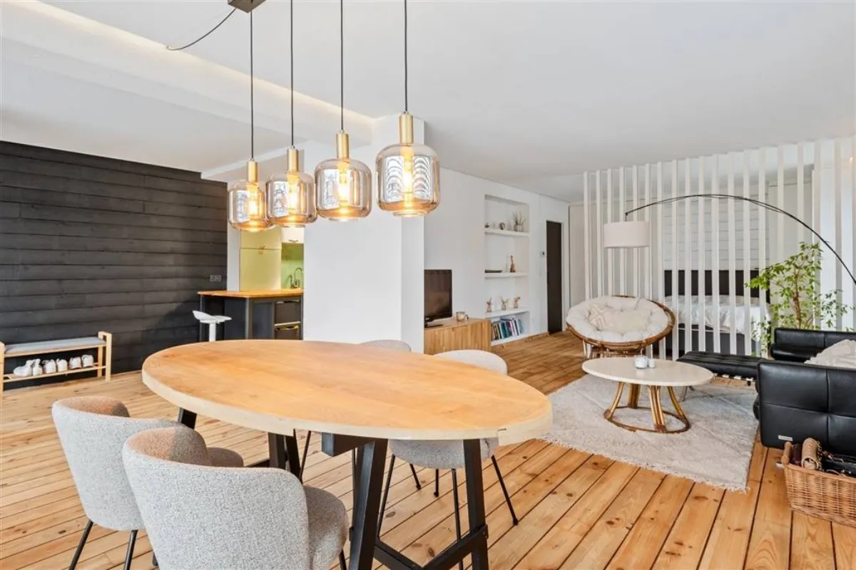 Commerce à vendre à Deurne 2100 160000.00€ 1 chambres 67.00m² - annonce 638039