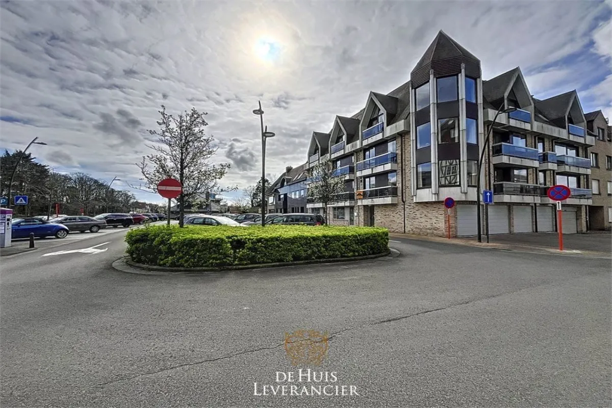 Parking & garage te  koop in Koksijde 8670 100000.00€  slaapkamers m² - Zoekertje 637847