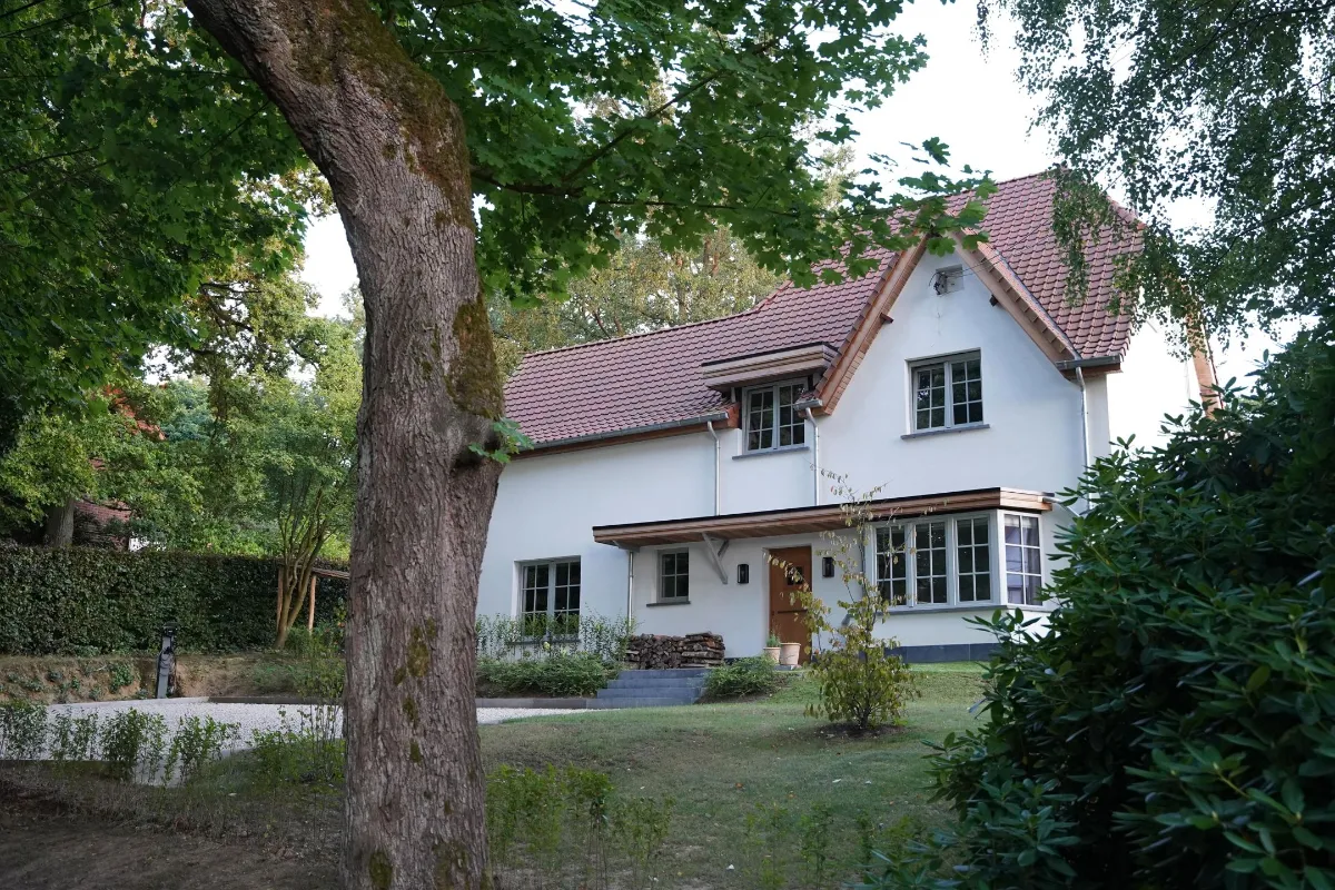 Huis te  huur in Genval 1332 2900.00€ 4 slaapkamers 220.00m² - Zoekertje 638504