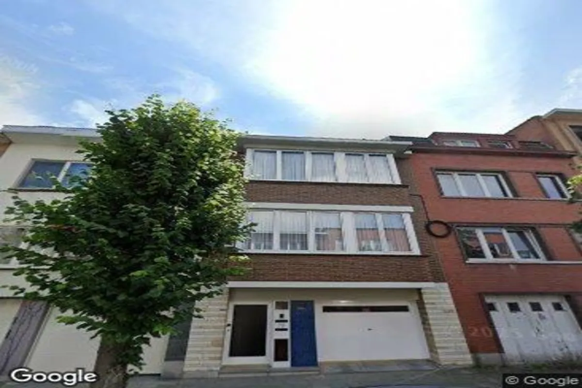 Appartementsgebouw te  koop in Anderlecht 1070 560000.00€ 4 slaapkamers m² - Zoekertje 638537