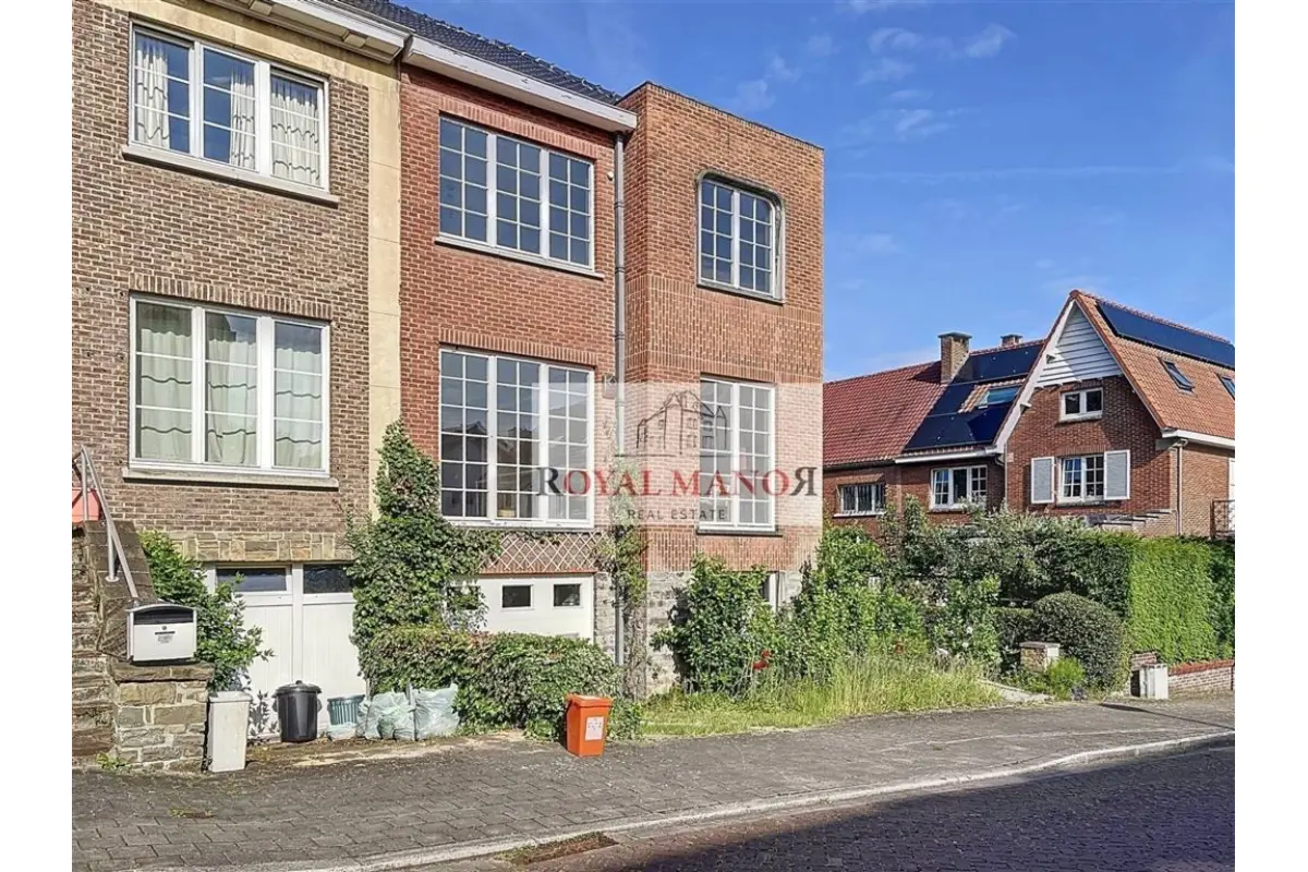 Huis te  koop in Sint-Pieters-Woluwe 1150 640000.00€ 4 slaapkamers 170.00m² - Zoekertje 638529