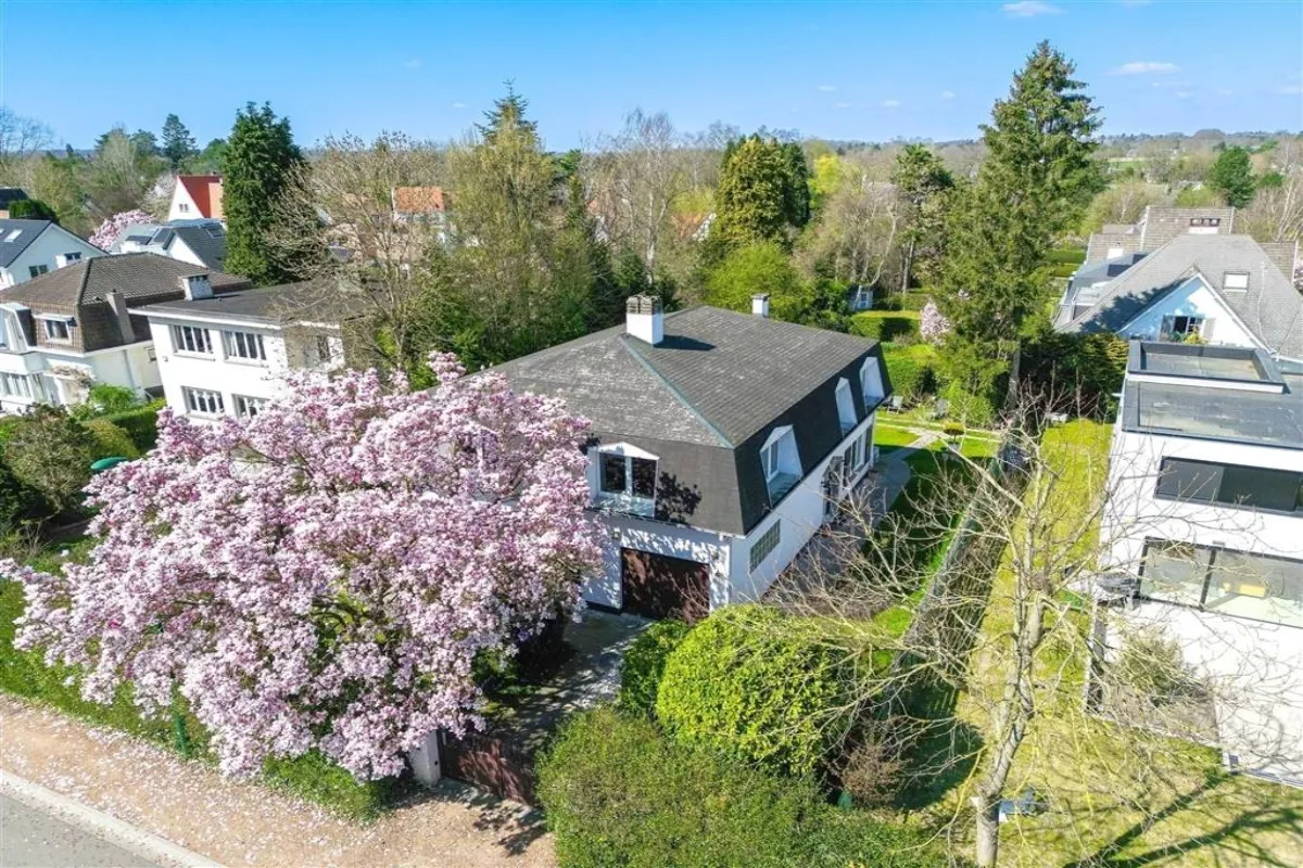 Villa à vendre à Rhode-Saint-Genese 1640 895000.00€ 5 chambres 275.00m² - annonce 638416