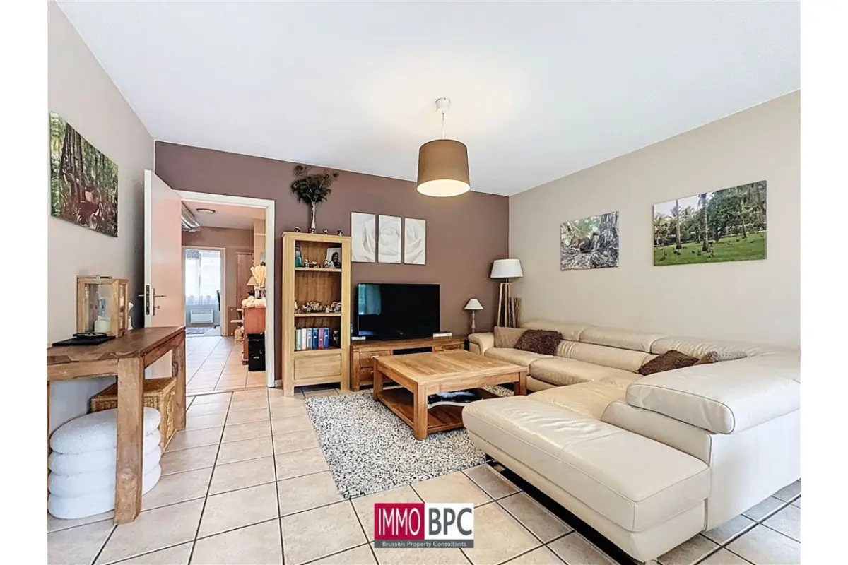 Appartement te  in Sint-Jans-Molenbeek 1080 315000.00€ 3 slaapkamers m² - Zoekertje 638887