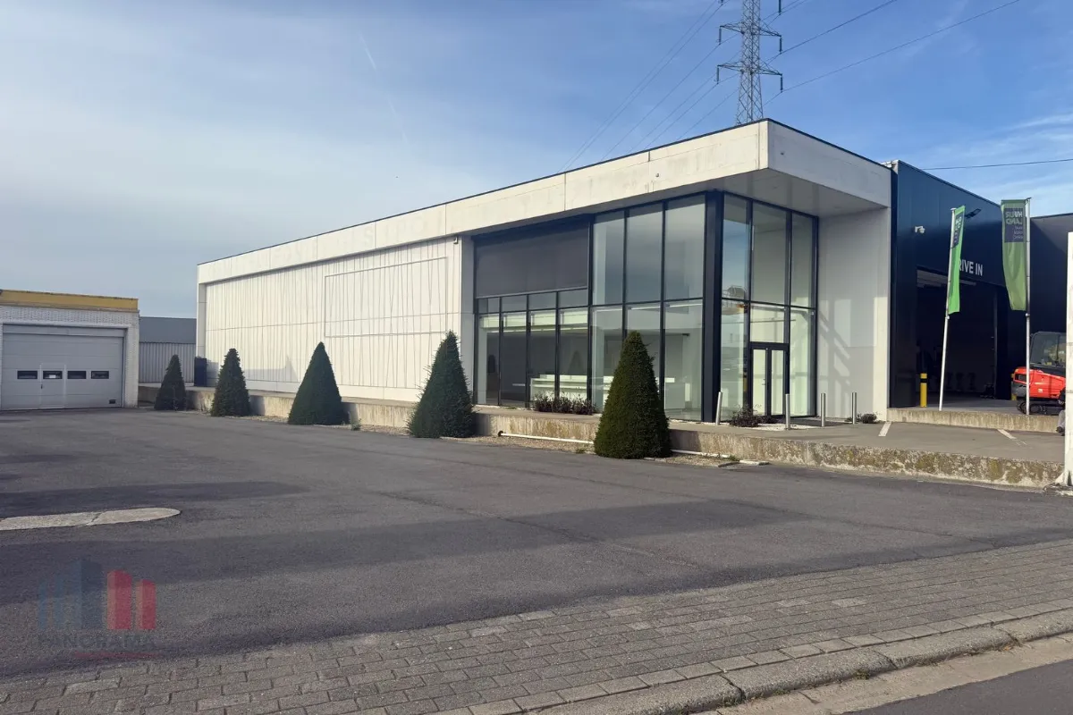 Handelszaak te  huur in Roeselare 8800 3550.00€  slaapkamers 370.00m² - Zoekertje 637912