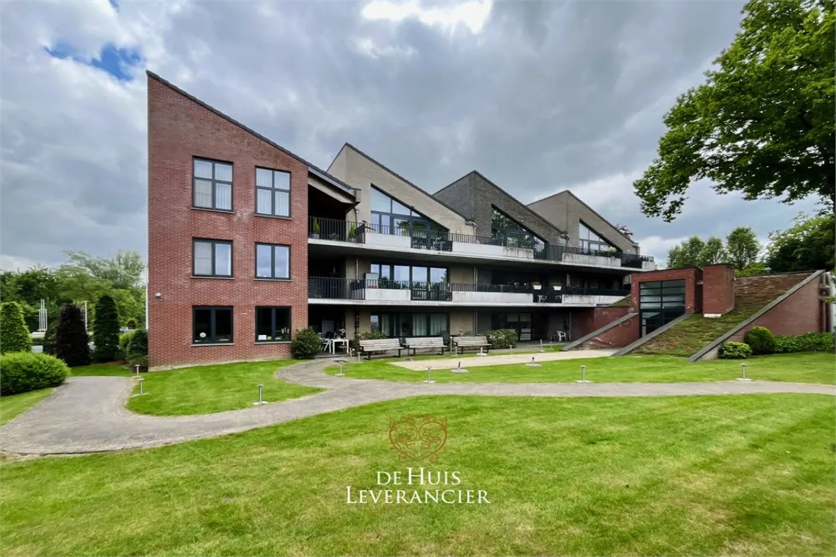 Appartement te  koop in Kontich 2550 185000.00€ 1 slaapkamers 60.00m² - Zoekertje 637845