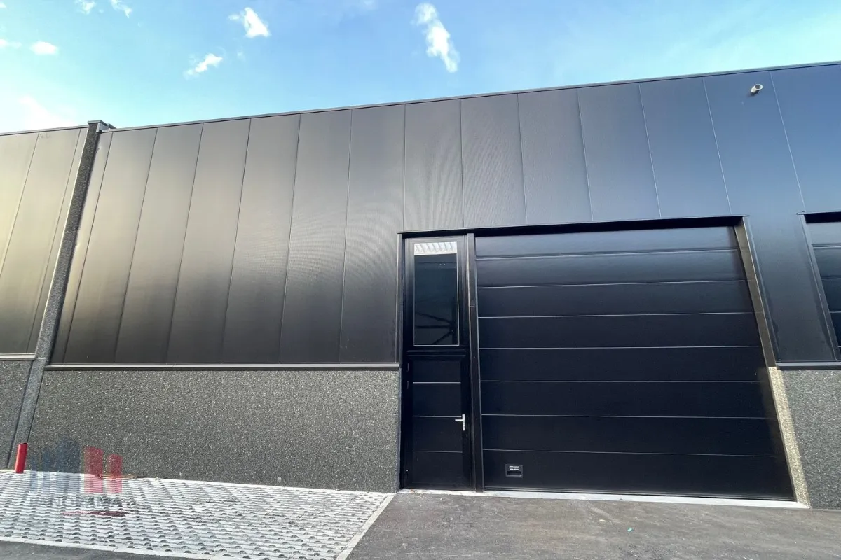 Commerce à vendre à Oudenburg 8460 212500.00€  chambres 144.00m² - annonce 637906