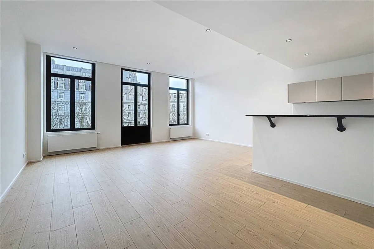Appartement à louer à Ixelles 1050 2850.00€ 3 chambres 179.00m² - annonce 638860