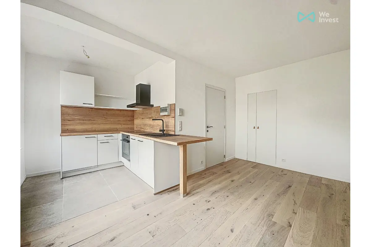 Appartement te  koop in Sint-Gillis 1060 205000.00€ 1 slaapkamers 35.00m² - Zoekertje 638629