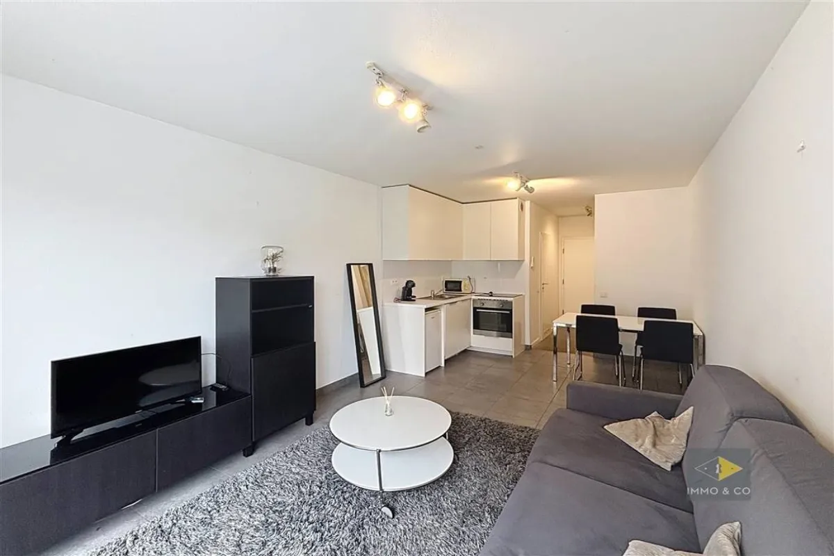 Appartement te  koop in Schaarbeek 1030 135000.00€ 1 slaapkamers 35.00m² - Zoekertje 638800