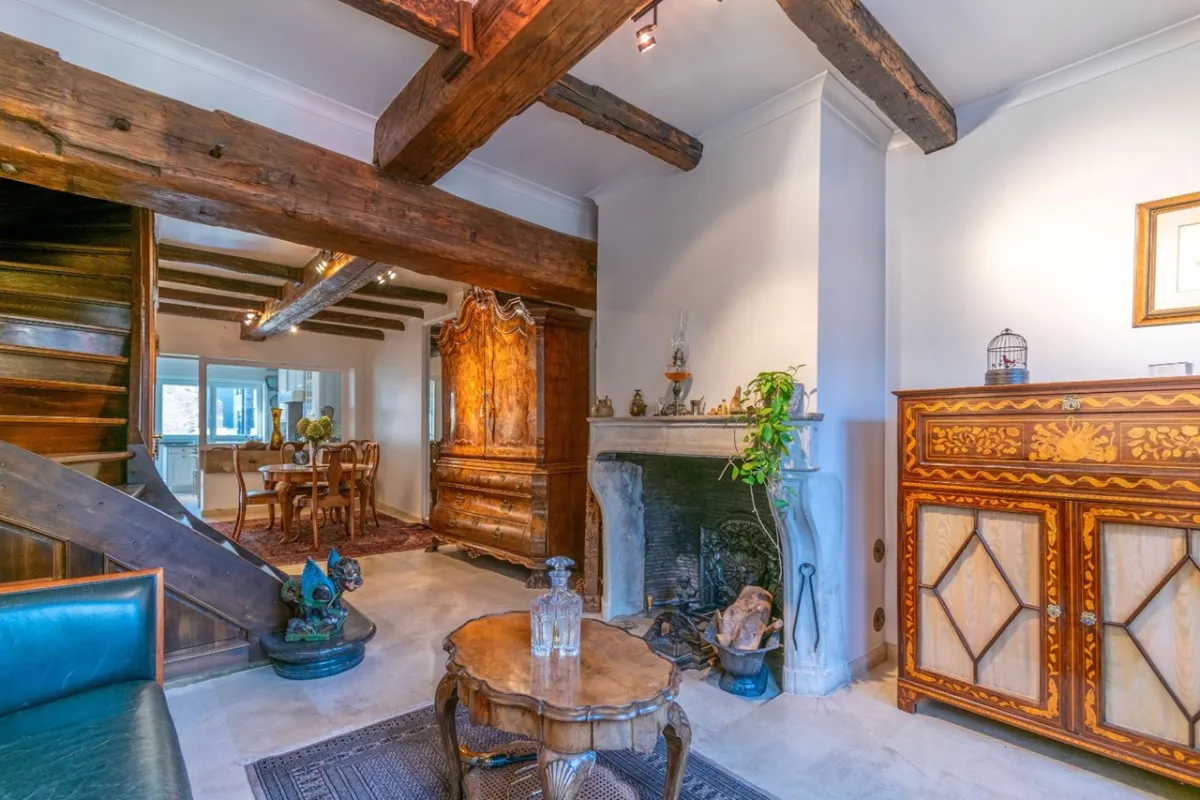 Appartementsgebouw te  koop in Hal 1500 425000.00€ 3 slaapkamers 190.00m² - Zoekertje 638649