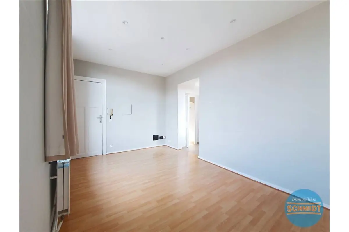Appartement à  à Etterbeek 1040 850.00€ 1 chambres 50.00m² - annonce 638499