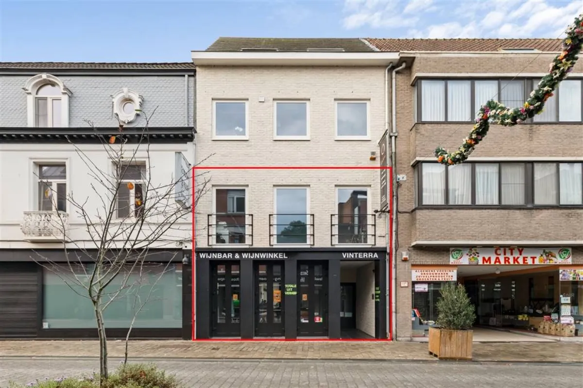 Handelszaak te  koop in Herentals 2200 325000.00€  slaapkamers 237.00m² - Zoekertje 639187