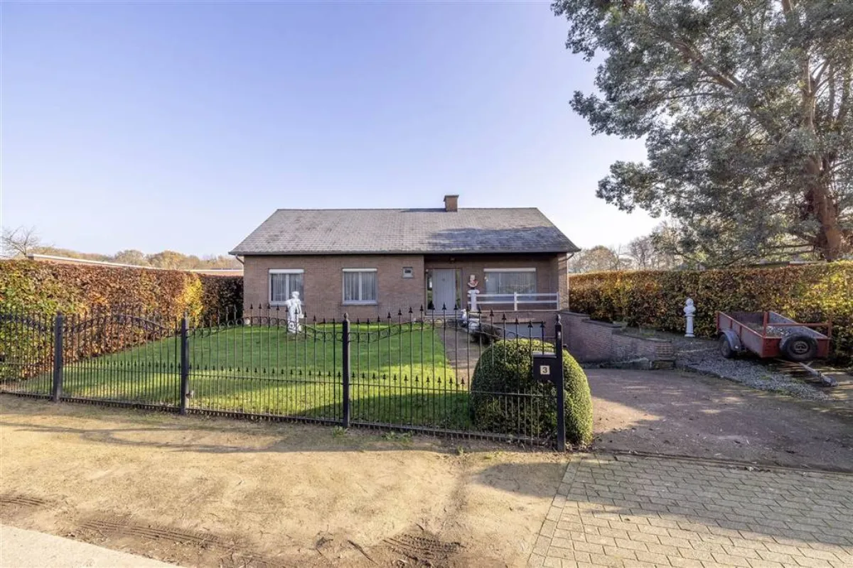 Maison à vendre à Noorderwijk 2200 295000.00€ 3 chambres 121.00m² - annonce 639185