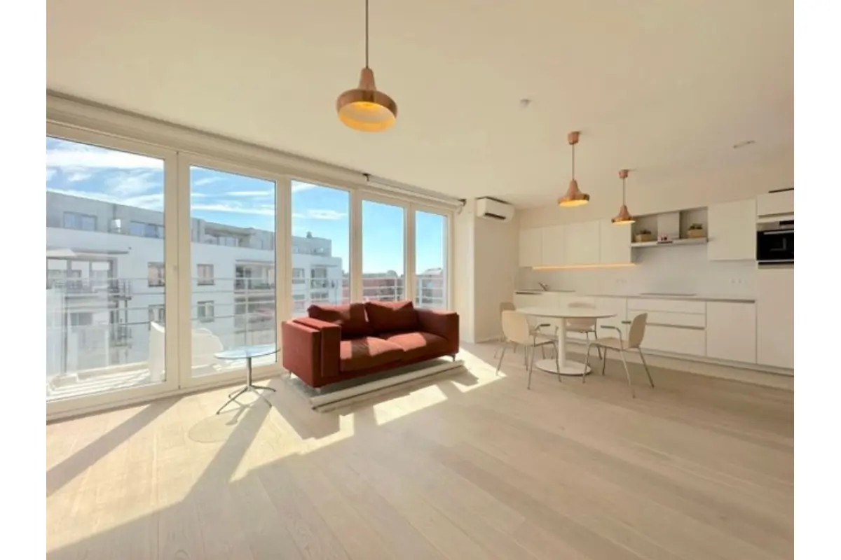 Studio te  huur in Sint-Lambrechts-Woluwe 1200 995.00€ 0 slaapkamers 46.00m² - Zoekertje 639521