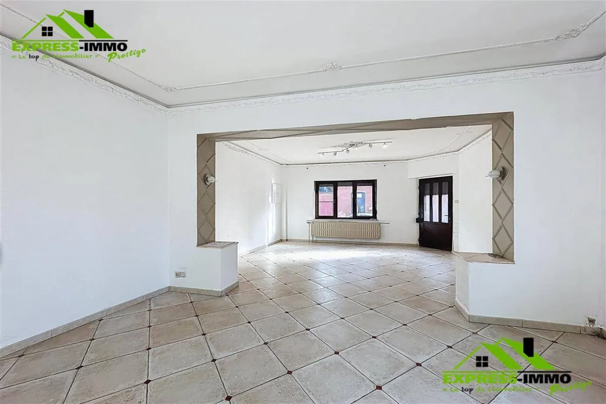 Maison à vendre à Farciennes 6240 239000.00€ 3 chambres 234.00m² - annonce 639517