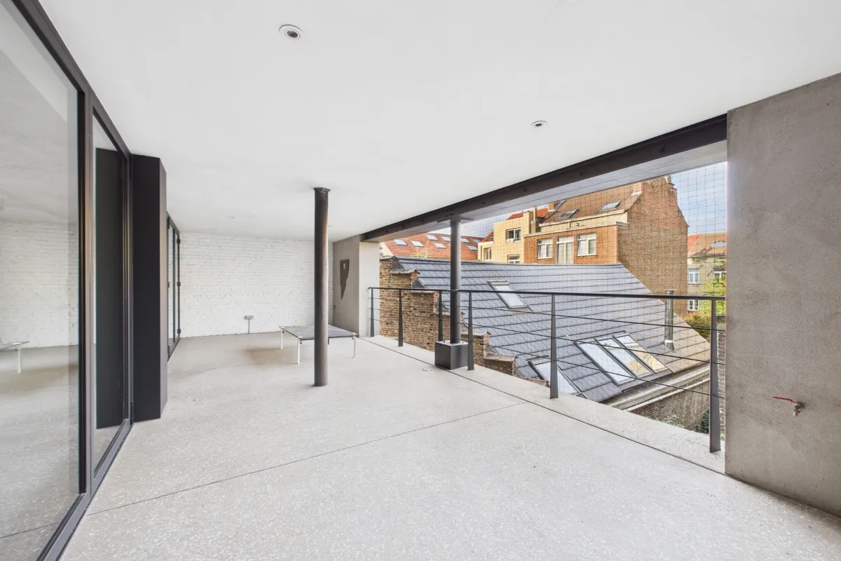 Appartement à louer à Molenbeek-Saint-Jean 1080 1590.00€ 1 chambres 150.00m² - annonce 639511