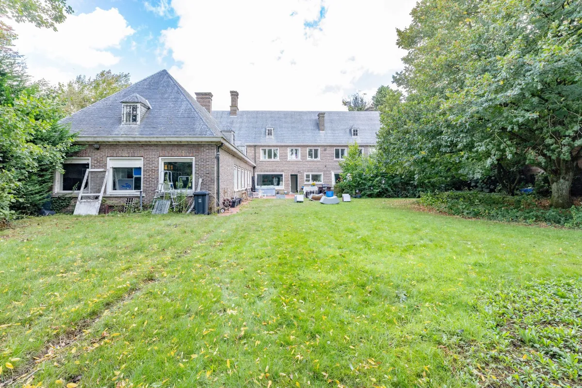 Maison à vendre à Roulers 8800 749000.00€ 8 chambres 669.00m² - annonce 639527