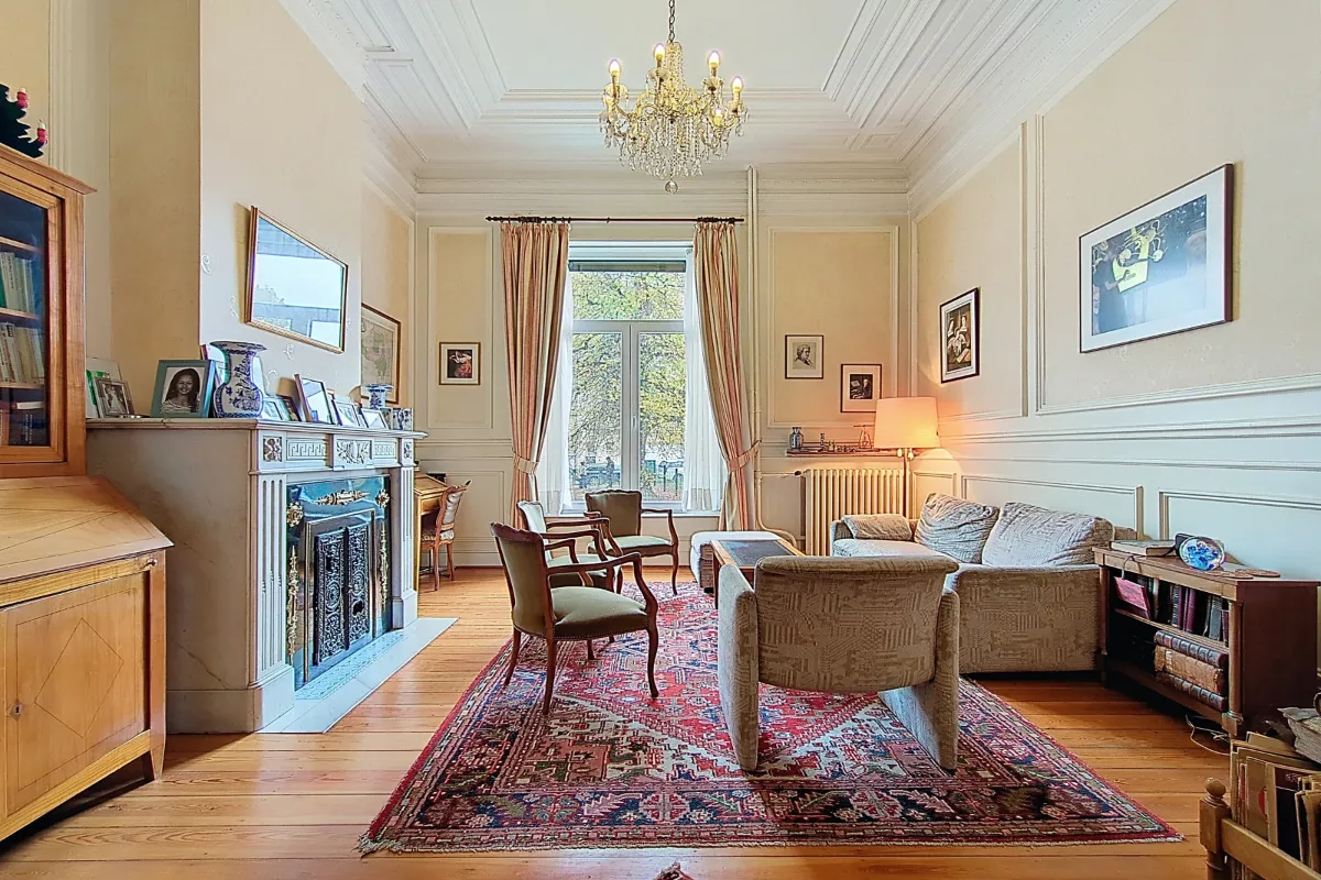 Huis te  koop in Etterbeek 1040 1080000.00€ 7 slaapkamers 286.00m² - Zoekertje 640122