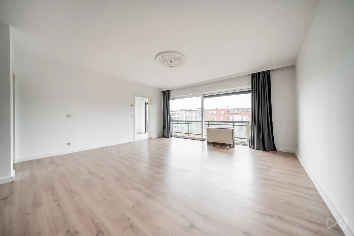 Appartement à vendre à Molenbeek-Saint-Jean 1080 249000.00€ 2 chambres 119.00m² - annonce 640620