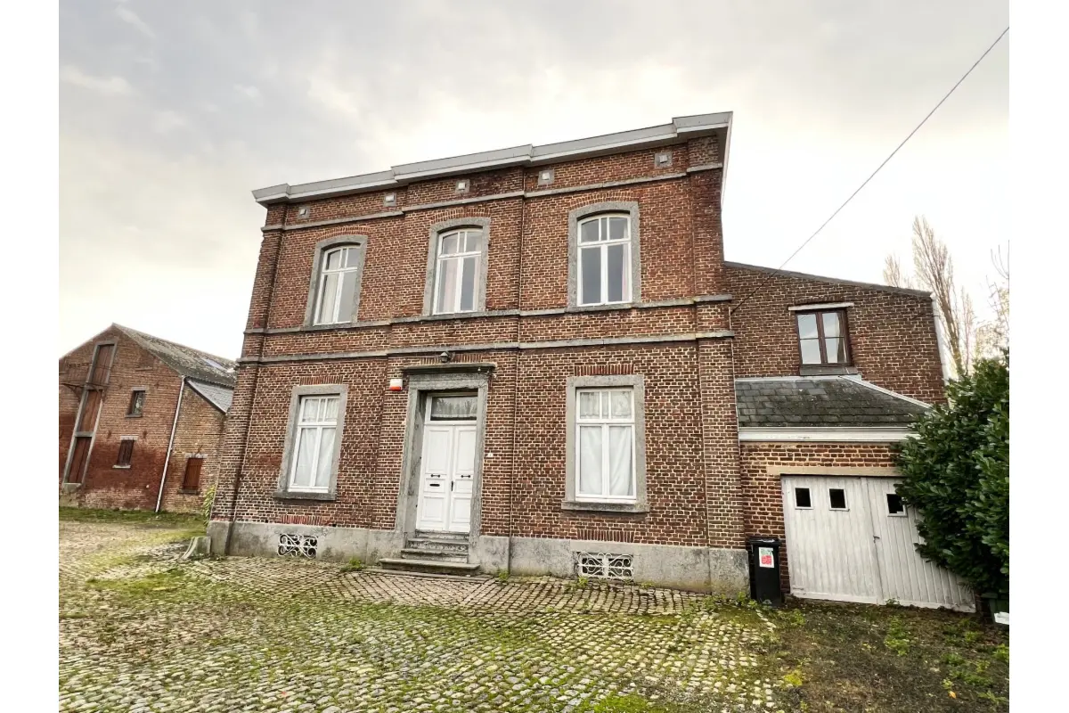 Appartement te  in Ramillies 1367 159000.00€ 3 slaapkamers 184.00m² - Zoekertje 640591