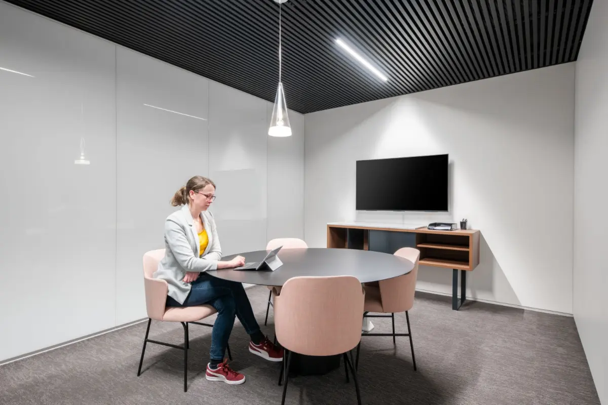 Commerce à louer à Saint-Josse-ten-Noode 1210 5170.00€ 0 chambres m² - annonce 640040