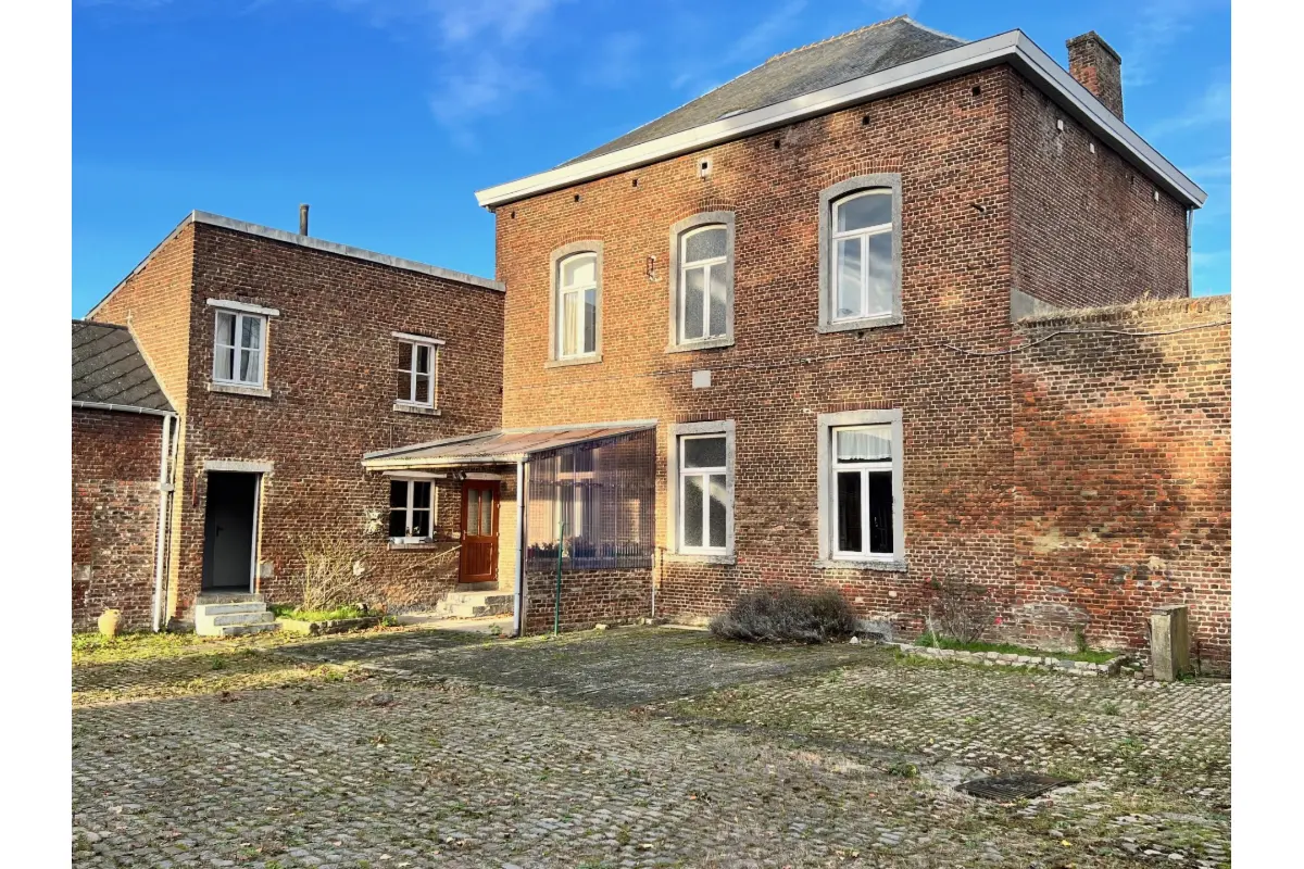 Benedenverdieping te  in Ramillies 1367 159000.00€ 2 slaapkamers 151.00m² - Zoekertje 640592