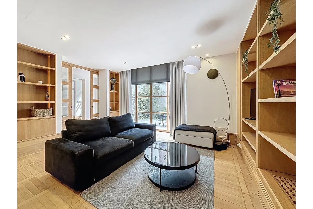 Appartement à  à Ixelles 1050 1300.00€ 1 chambres 90.00m² - annonce 640207