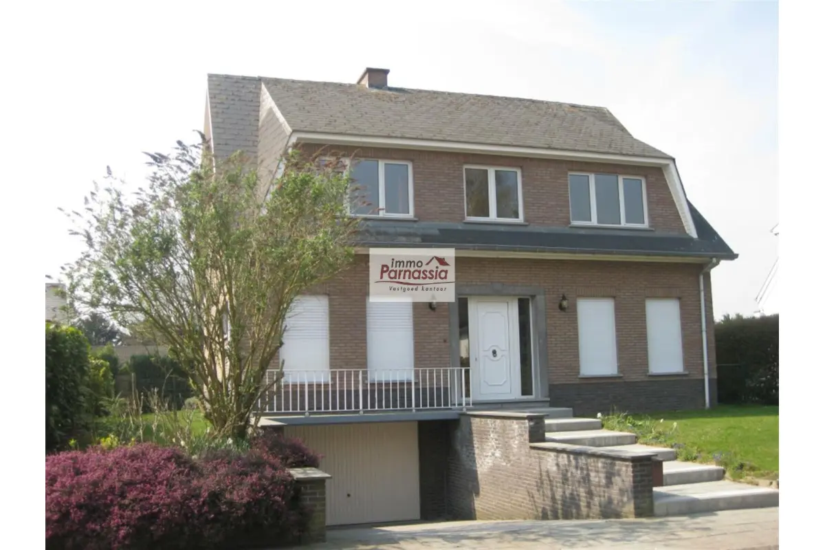 Immeuble de rapport - Immeuble à appartement à louer à Tervuren 3080 1950.00€ 4 chambres 200.00m² - annonce 639841