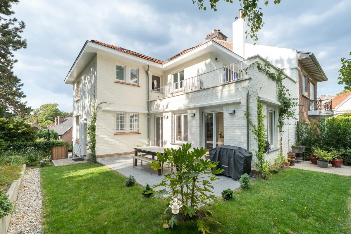 Huis te  koop in Ukkel 1180 1250000.00€ 3 slaapkamers 203.00m² - Zoekertje 640639