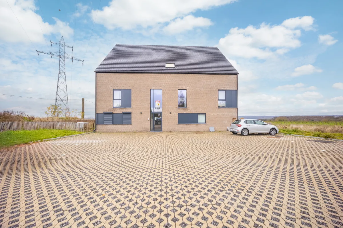 Appartement te  koop in Flémalle 4400 245000.00€ 2 slaapkamers 110.00m² - Zoekertje 639708