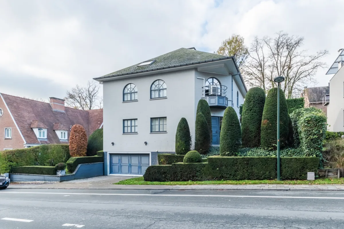 Huis te  koop in Ukkel 1180 1650000.00€ 4 slaapkamers 420.00m² - Zoekertje 640547