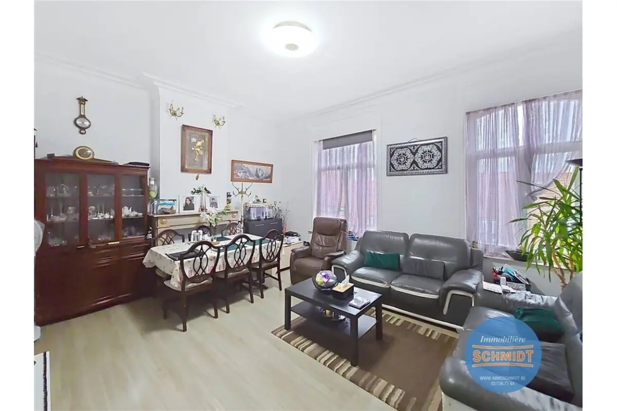 Appartement à  à Etterbeek 1040 299000.00€ 2 chambres 70.00m² - annonce 641350