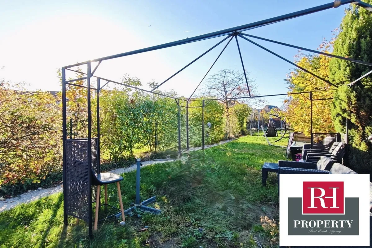 Huis te  huur in Haren 1130 2200.00€ 4 slaapkamers 165.00m² - Zoekertje 641324