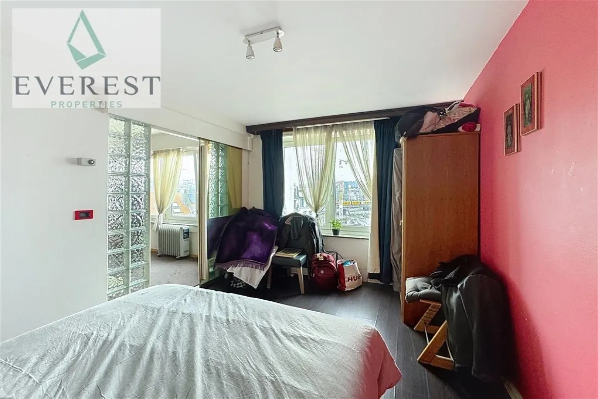 Appartement te  koop in Brussel 1000 149000.00€ 1 slaapkamers 45.00m² - Zoekertje 640959