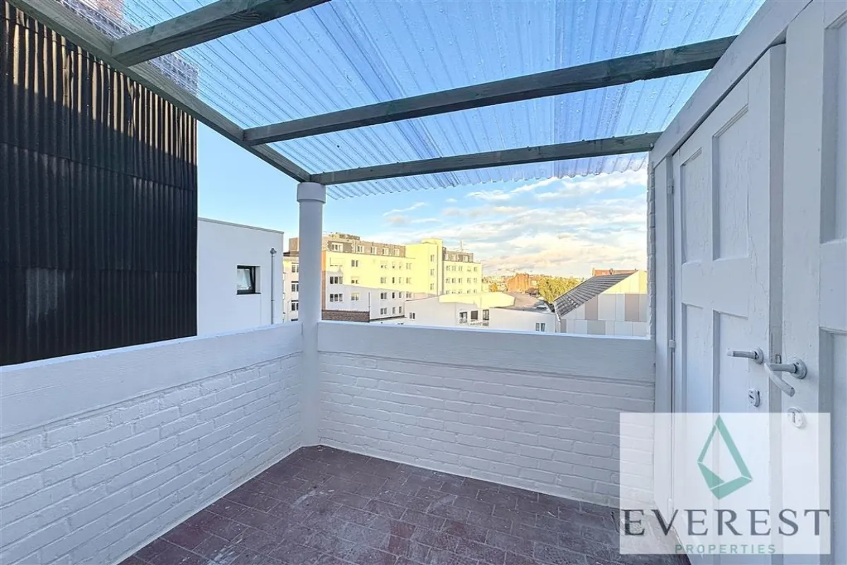 Appartement te  huur in Jette 1090 1150.00€ 2 slaapkamers 70.00m² - Zoekertje 640979