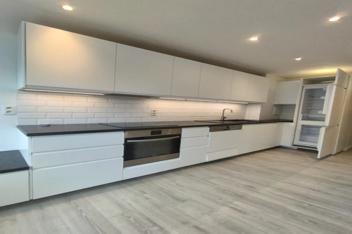 Appartement à vendre à Woluwe-Saint-Lambert 1200 365000.00€ 2 chambres 82.00m² - annonce 641206