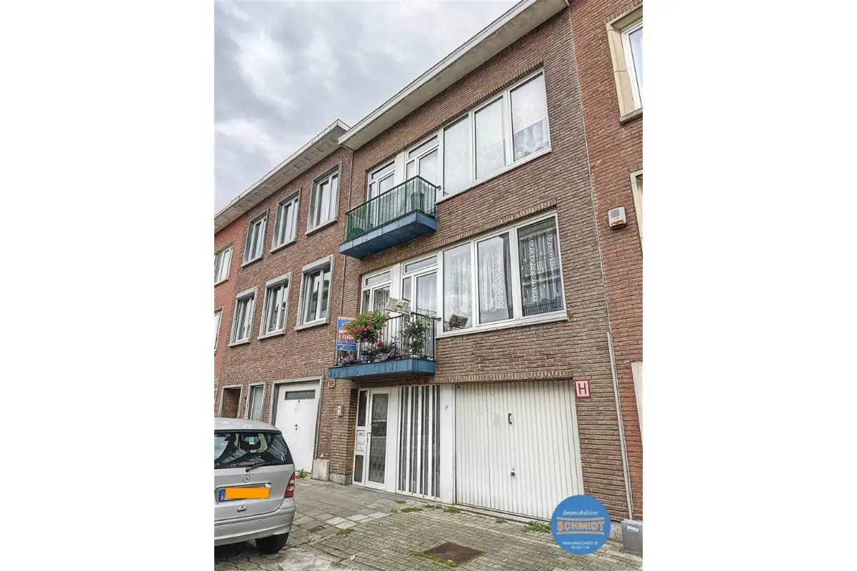 Appartementsgebouw te  koop in Oudergem 1160 645000.00€ 4 slaapkamers m² - Zoekertje 641352