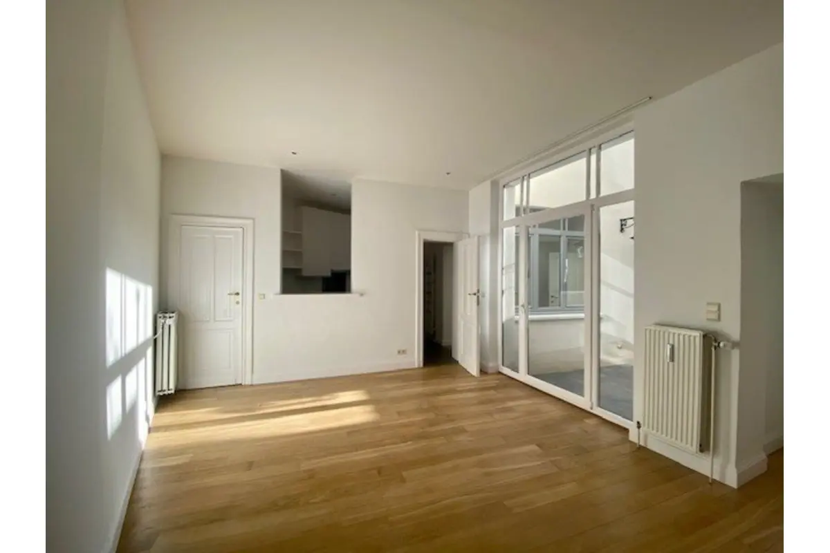 Appartement à louer à Etterbeek 1040 1800.00€ 2 chambres 93.00m² - annonce 640997