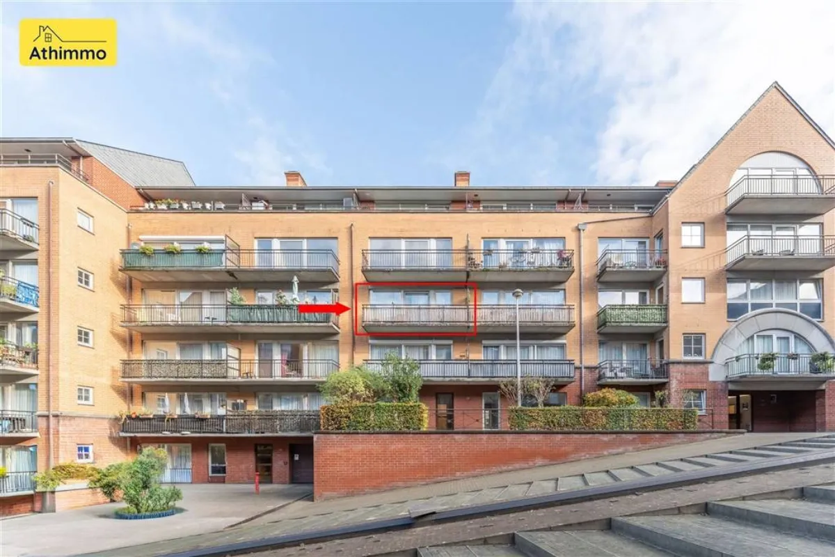 Appartement à vendre à Molenbeek-Saint-Jean 1080 270000.00€ 2 chambres 93.00m² - annonce 641004