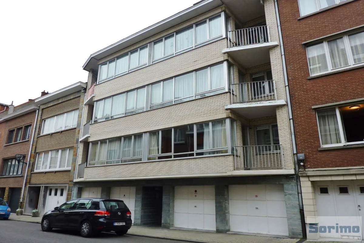 Rez-de-chaussée à louer à Woluwe-Saint-Lambert 1200 1450.00€ 2 chambres 81.00m² - annonce 641103