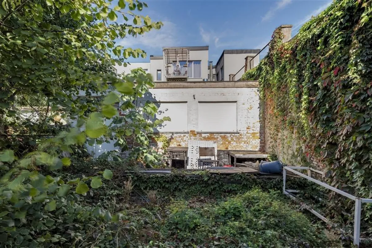 Appartement te  koop in Merksem 2170 175000.00€  slaapkamers 179.00m² - Zoekertje 640849